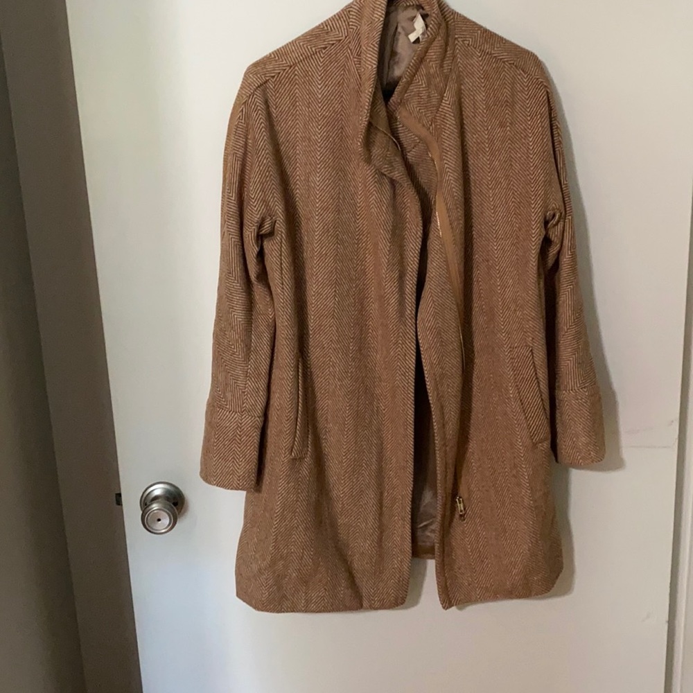 Tan patterned wool jacket with liner